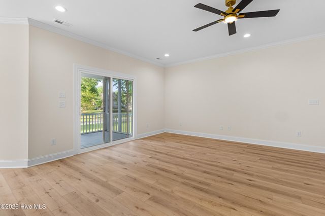 107 E Holly Ridge Road, New Bern, NC 28562