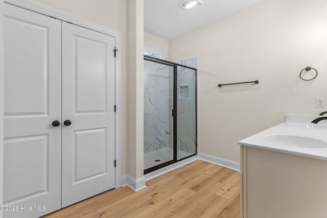 107 E Holly Ridge Road, New Bern, NC 28562