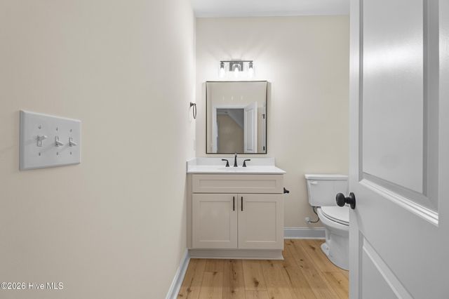 107 E Holly Ridge Road, New Bern, NC 28562