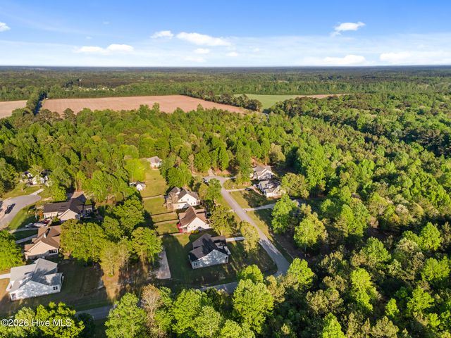 107 E Holly Ridge Road, New Bern, NC 28562
