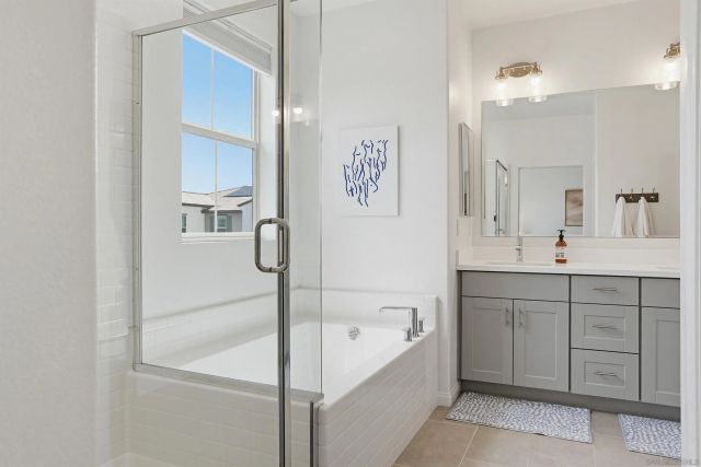 1739 Valley Oak, Oceanside, CA 92056