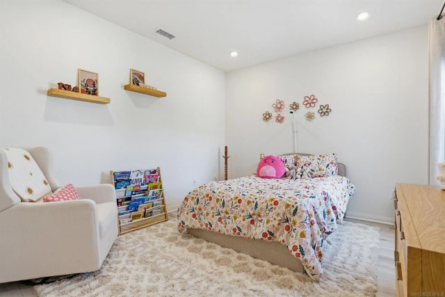 1739 Valley Oak, Oceanside, CA 92056