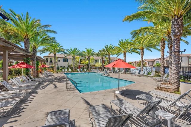 1739 Valley Oak, Oceanside, CA 92056
