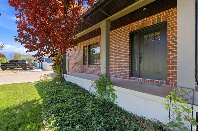849 W 2700 S, Syracuse, UT 84075