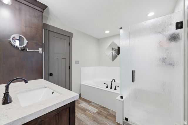 849 W 2700 S, Syracuse, UT 84075