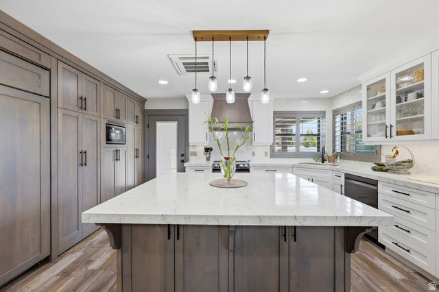 849 W 2700 S, Syracuse, UT 84075