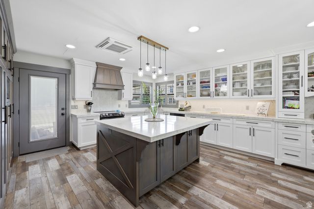 849 W 2700 S, Syracuse, UT 84075