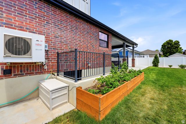 849 W 2700 S, Syracuse, UT 84075