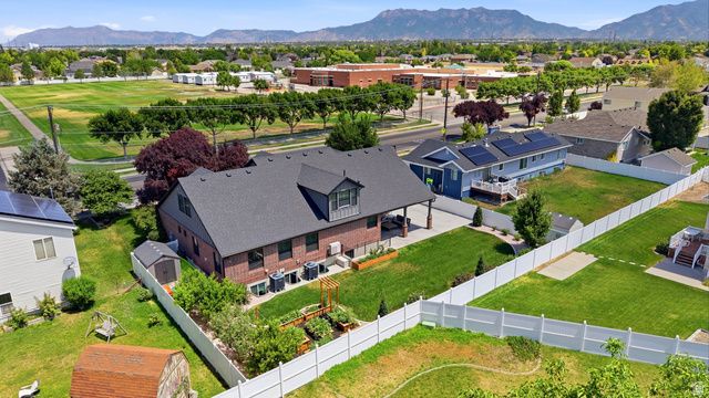 849 W 2700 S, Syracuse, UT 84075
