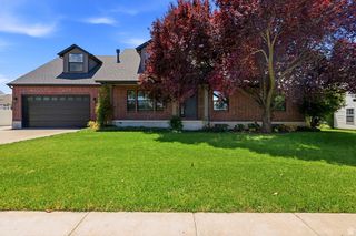 849 W 2700 S, Syracuse, UT 84075