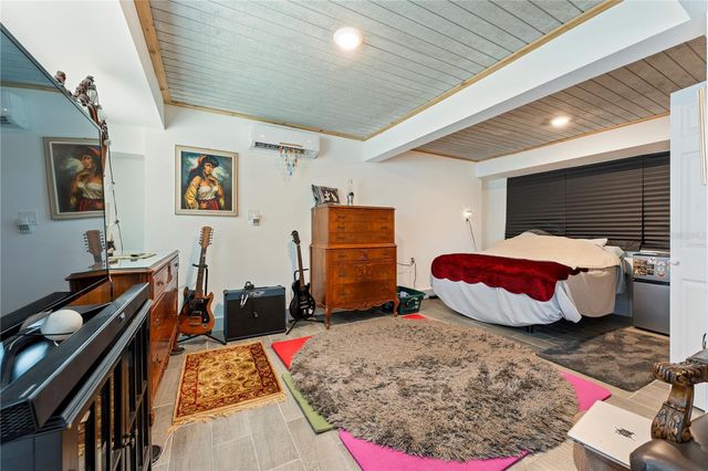 40TH STREET, Sarasota, FL 34234