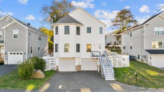 39 Infield Street, Bridgeport, CT 06606