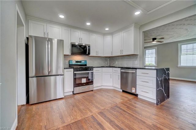 7524 Virginian DR, Norfolk, VA 23505
