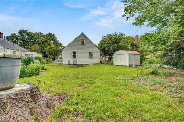 7524 Virginian DR, Norfolk, VA 23505