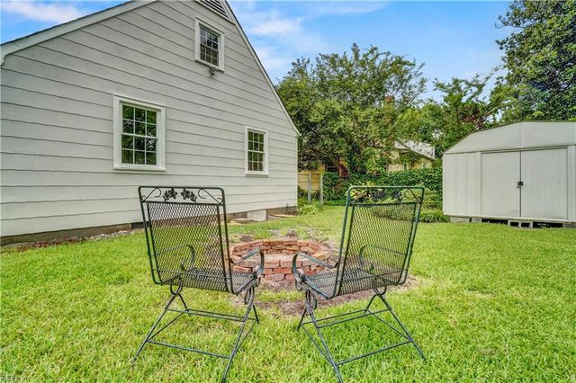 7524 Virginian DR, Norfolk, VA 23505