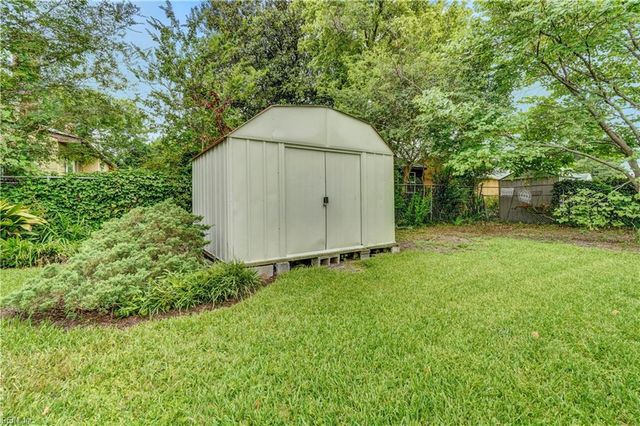 7524 Virginian DR, Norfolk, VA 23505