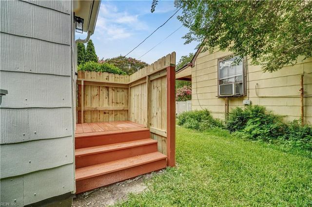 7524 Virginian DR, Norfolk, VA 23505