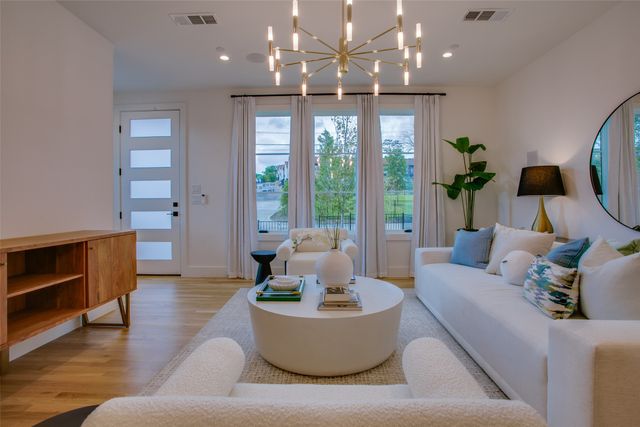 7207 Gaston Avenue 1002, Dallas, TX 75206
