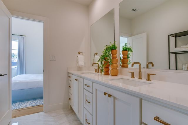 7207 Gaston Avenue 1002, Dallas, TX 75206