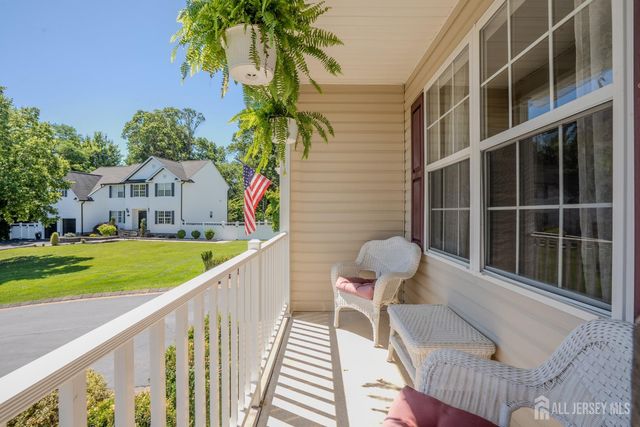 4 Dorene Court, Monroe, NJ 08831