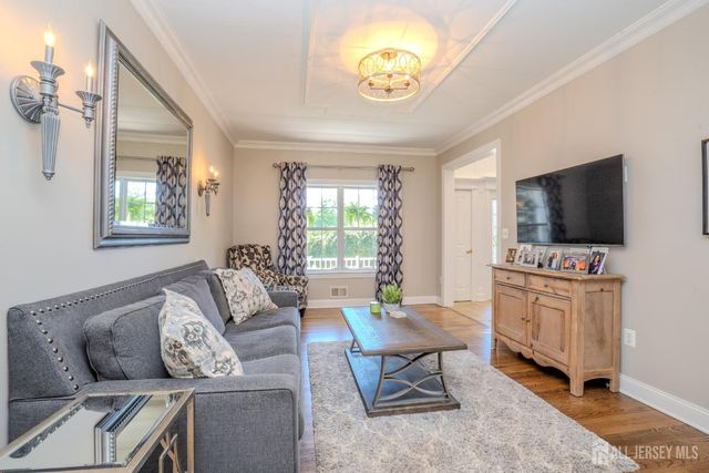 4 Dorene Court, Monroe, NJ 08831