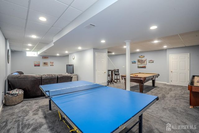 4 Dorene Court, Monroe, NJ 08831