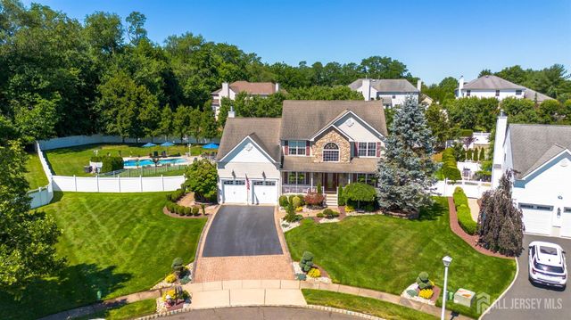 4 Dorene Court, Monroe, NJ 08831