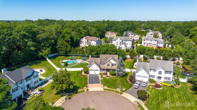 4 Dorene Court, Monroe, NJ 08831