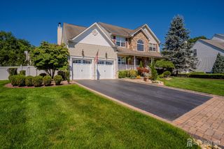 4 Dorene Court, Monroe, NJ 08831