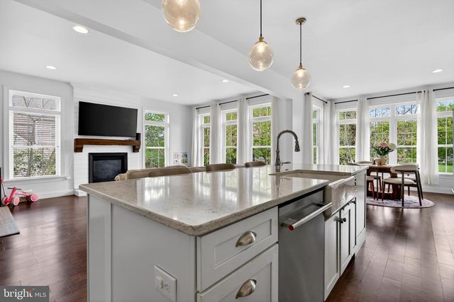 1321 BANNER DR, Lancaster, PA 17601