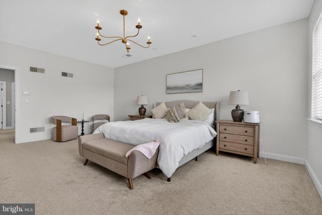 1321 BANNER DR, Lancaster, PA 17601