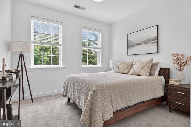 1321 BANNER DR, Lancaster, PA 17601