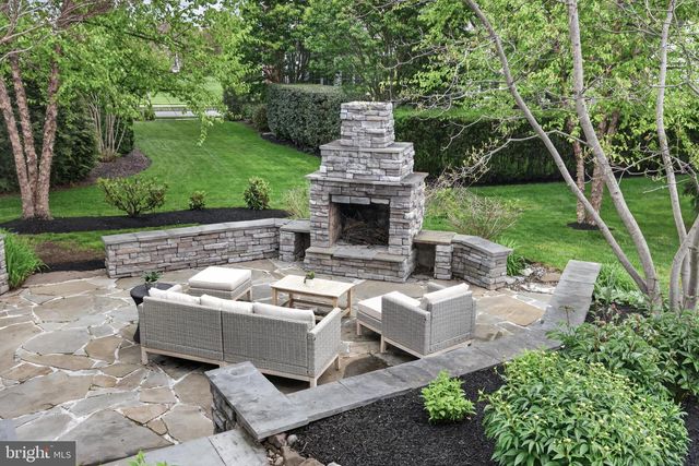 1321 BANNER DR, Lancaster, PA 17601