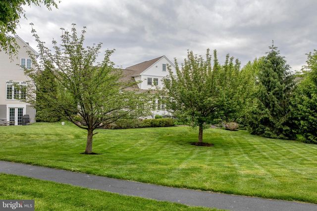 1321 BANNER DR, Lancaster, PA 17601