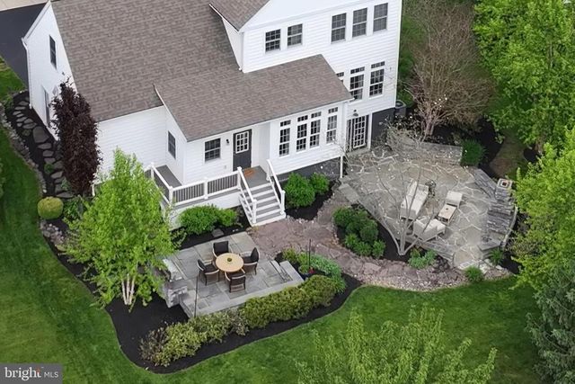 1321 BANNER DR, Lancaster, PA 17601