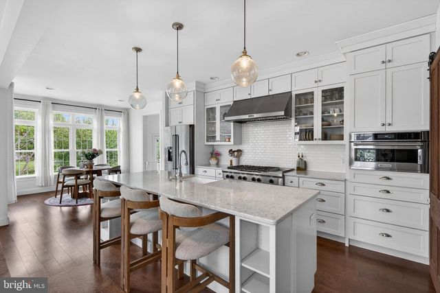 1321 BANNER DR, Lancaster, PA 17601