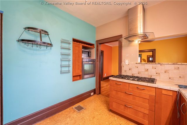 727 Garvin Avenue, Charleston, WV 25302