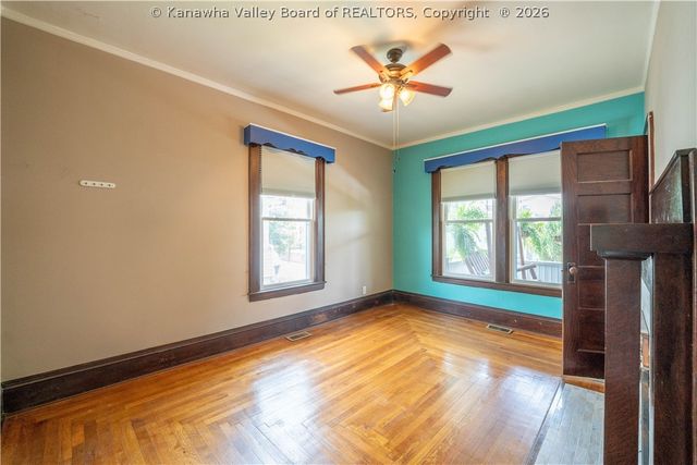 727 Garvin Avenue, Charleston, WV 25302