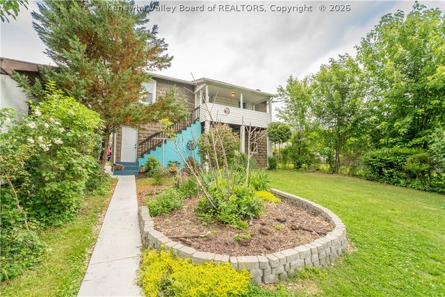 727 Garvin Avenue, Charleston, WV 25302