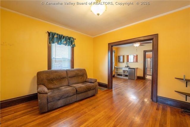 727 Garvin Avenue, Charleston, WV 25302
