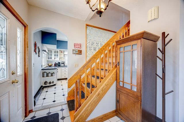 188 Washington St, New Bedford, MA 02740