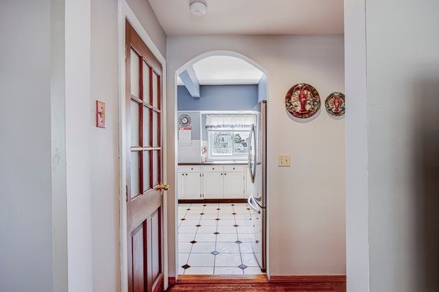 188 Washington St, New Bedford, MA 02740