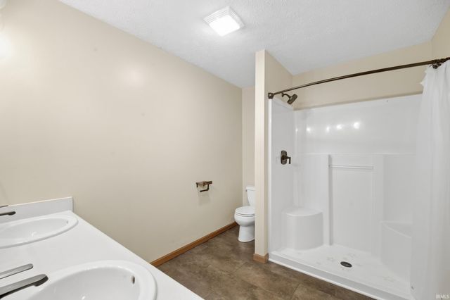 5000 Saddle Drive, Lafayette, IN 47905