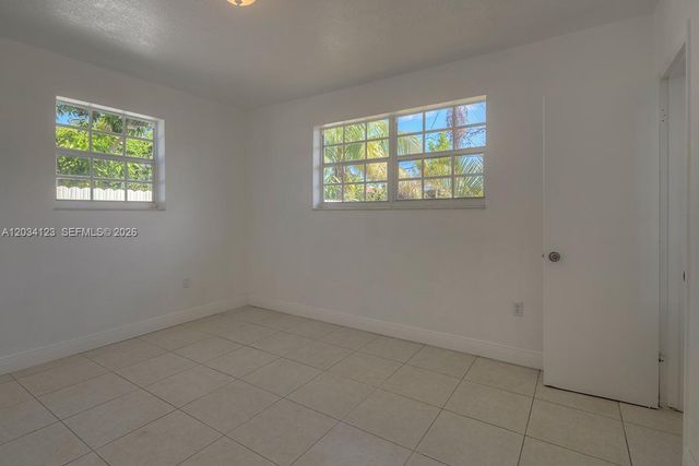 160 NW 199th Street 1, Miami Gardens, FL 33169