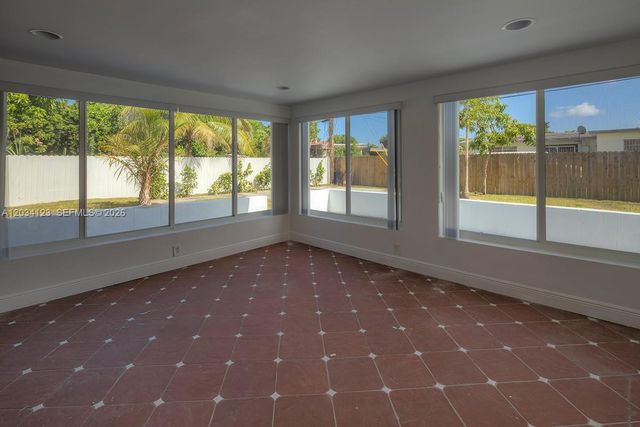 160 NW 199th Street 1, Miami Gardens, FL 33169