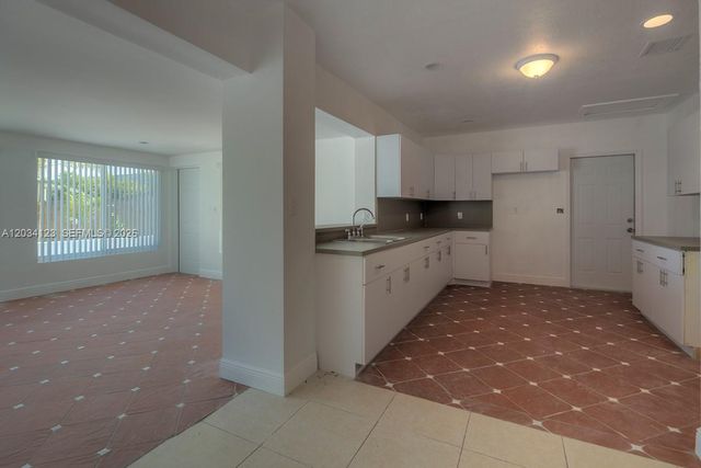 160 NW 199th Street 1, Miami Gardens, FL 33169
