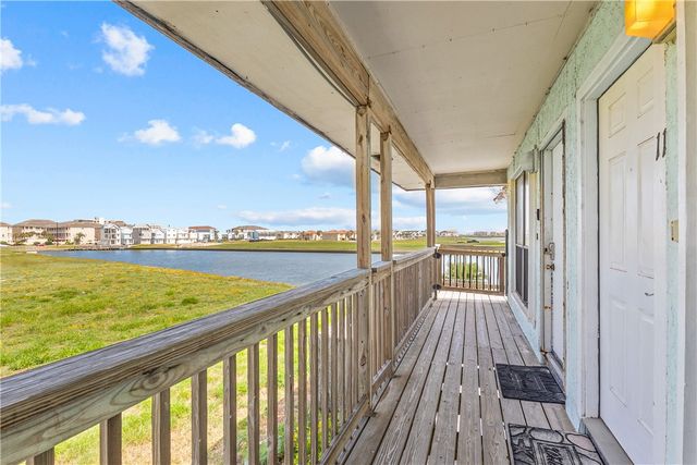 14873 Granada Dr 11, Corpus Christi, TX 78418