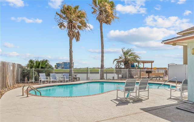 14873 Granada Dr 11, Corpus Christi, TX 78418