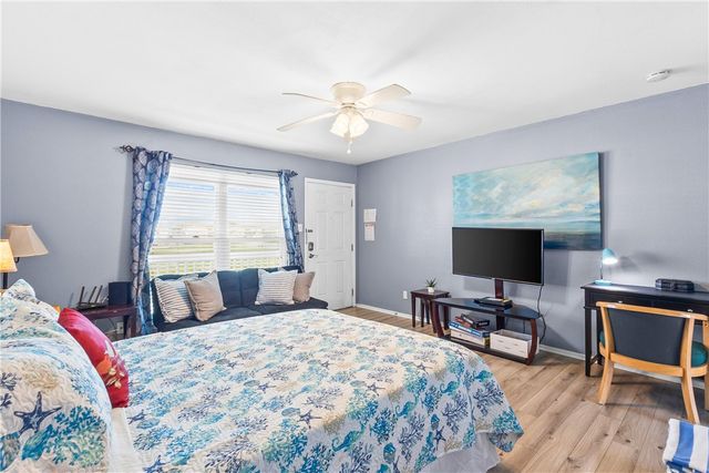 14873 Granada Dr 11, Corpus Christi, TX 78418