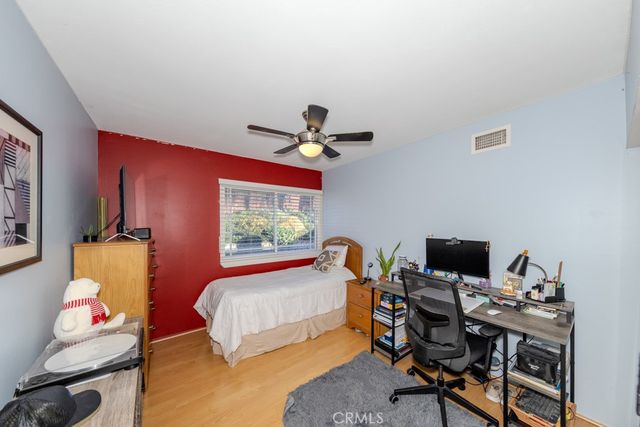 130 N Lohrum Lane, Anaheim Hills, CA 92807